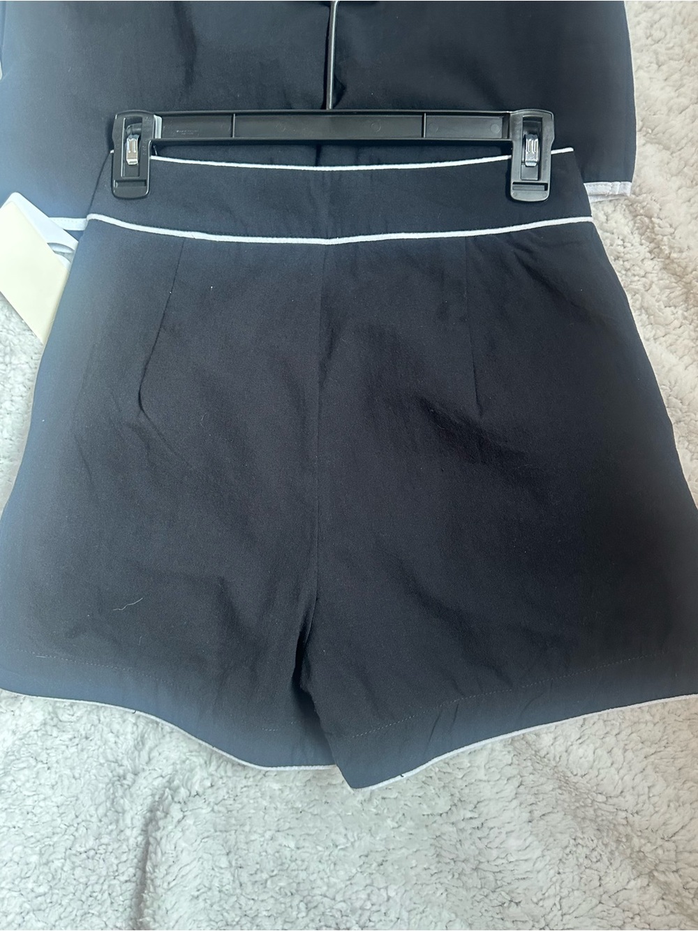 New with tags Commense two-piece matching art in black with white piping - Picture 5 of 7